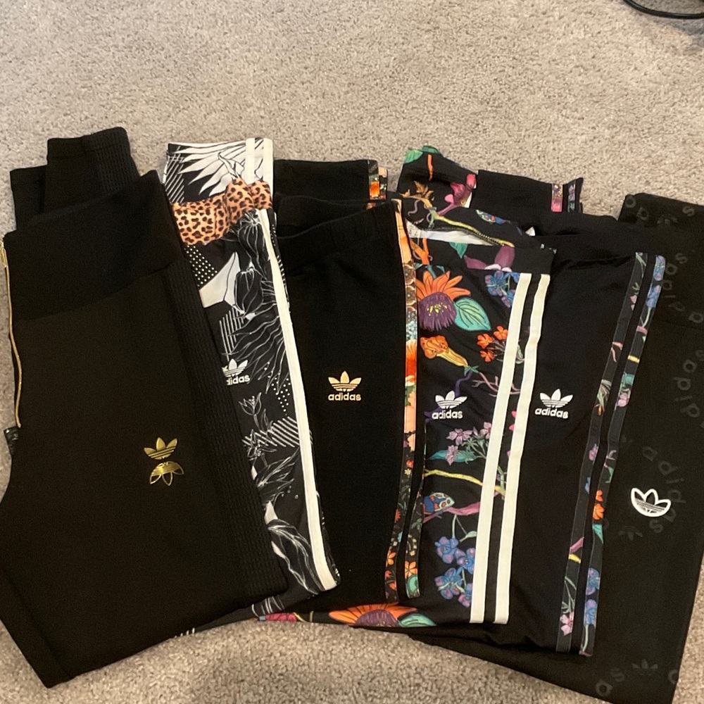 Adidas Lot of 6 - Women's Black and Multicolor Leggings Set